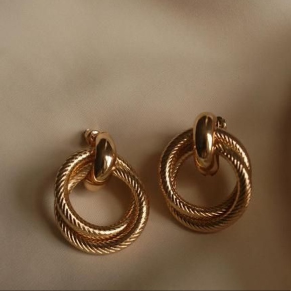 New Double Ring Hoop Earrings 80s style - Picture 2 of 2